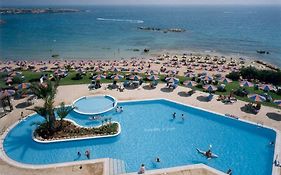 Corallia Beach Hotel Paphos